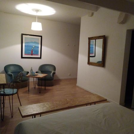 Le Clos Du Theron, Chambre D'Hote Cournonterral Exteriör bild