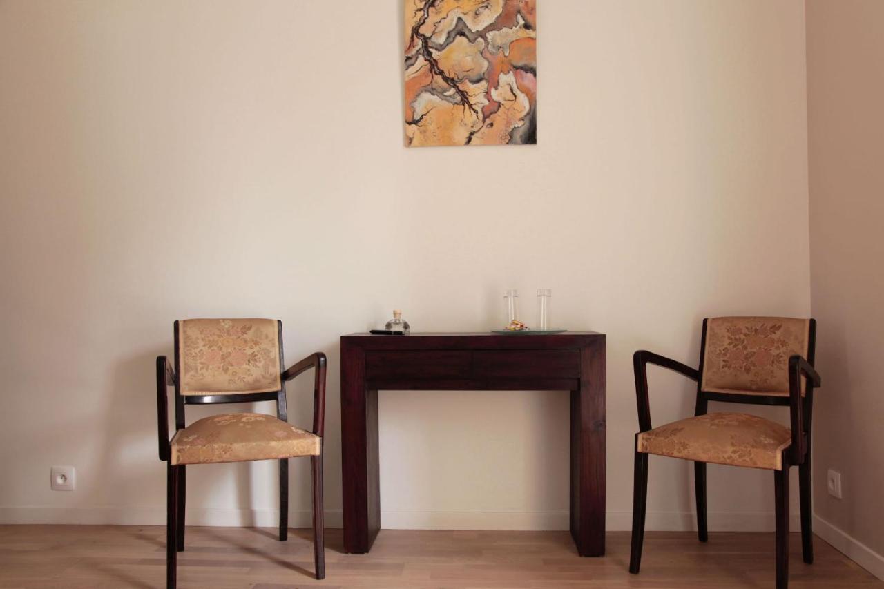 Le Clos Du Theron, Chambre D'Hote Cournonterral Exteriör bild
